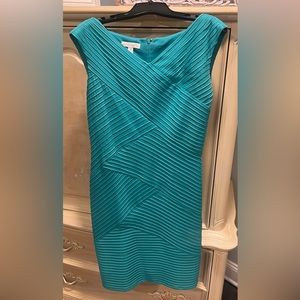 Beautiful dress. Worn once. Like nwot